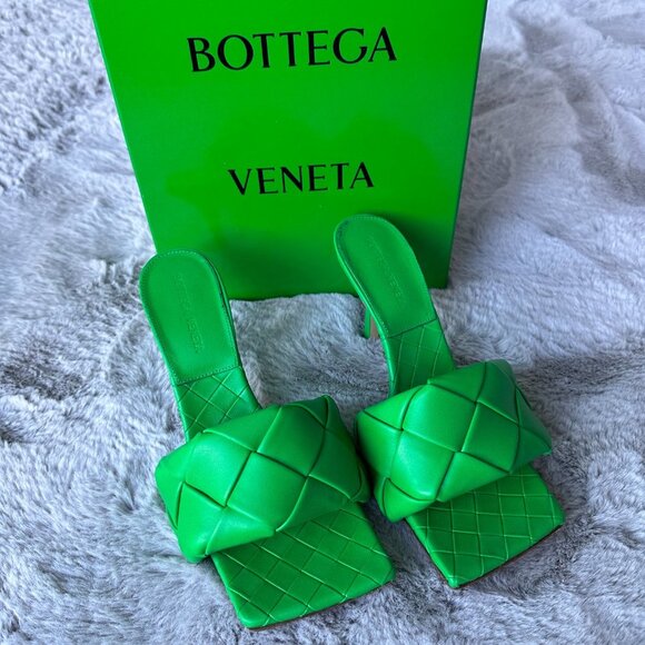 BOTTEGA VENETA LIDO MULE SIGNATURE GRASS GREEN COLOR - Picture 4 of 10
